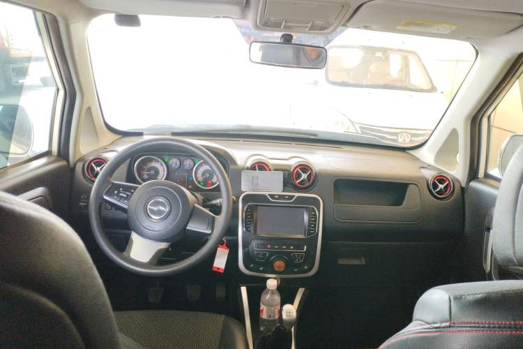 Used Zxauto GX3 2015 1.5L Elite Edition Interior 2