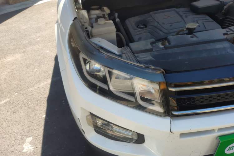 Used Zxauto GX3 2015 1.5L Luxury Edition Right Front Headlight
