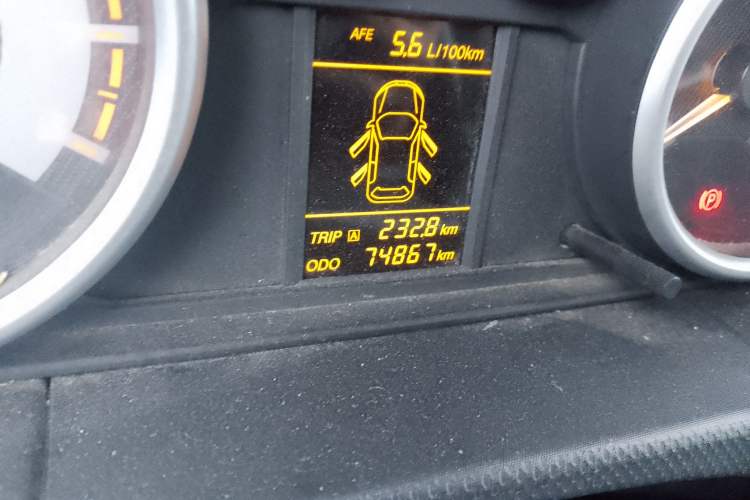Used Zxauto GX3 2015 1.5L Elite Edition Odometer Close Up