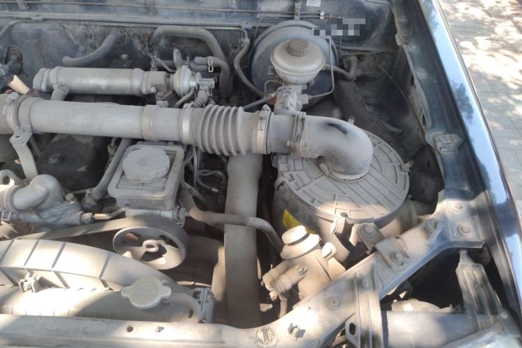 Used Zxauto Little Tiger 2015 2.4T Standard Edition Mid-Size Double Cab 4D25 Engine Bay Left