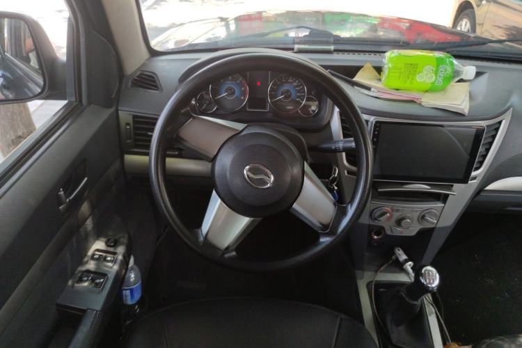 Used Zxauto Little Tiger 2015 2.4T Standard Edition Mid-Size Double Cab 4D25 Steering Wheel