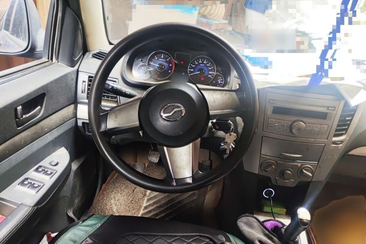 Used Zxauto Little Tiger 2015 2.4T Elite Edition Mid-Double Cab 4D25 Steering Wheel