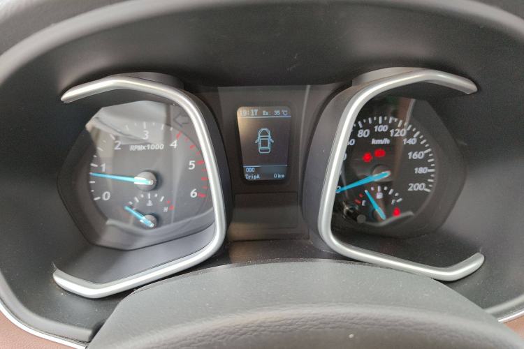 Used Zxauto Terralord 2018 2.5T Diesel Business Edition Two-Wheel Drive Comfort Configuration Standard Double Cabin SD4V25R-100 Instrument Cluster