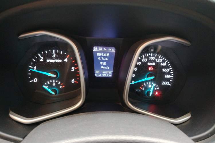 Used Zxauto Terralord 2019 2.5T Commercial Diesel 2WD Manual Standard Version Big Double Instrument Cluster