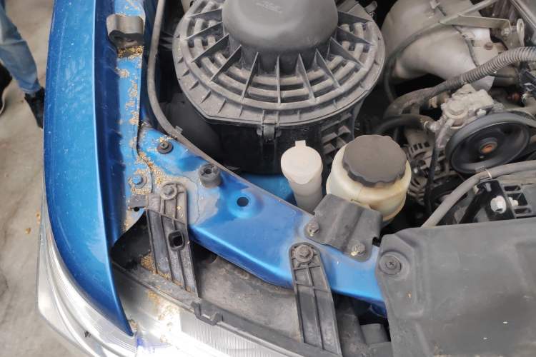Used Zxauto Terralord  Engine Bay Right