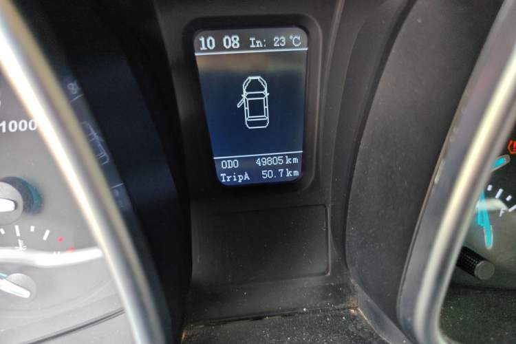 Used Zxauto Terralord 2019 2.5T Passenger Version Diesel Two-Wheel Drive Manual Standard Configuration Big Double SD4V25R-100 Odometer Close Up