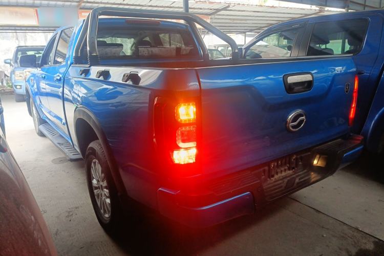 Used Zxauto Terralord 2021 2.5T Passenger Diesel Two-Wheel-Drive Luxury Big Double Left Side