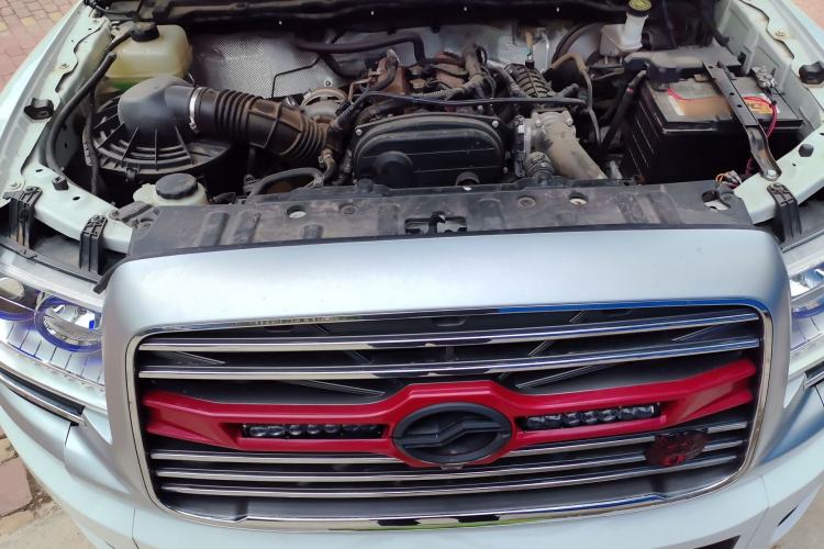 Used Zxauto Terralord 2021 2.4T Cargo & Passenger Version Gasoline 4WD Luxury Trim Standard Double Cab – 4K22D4T Engine Bay