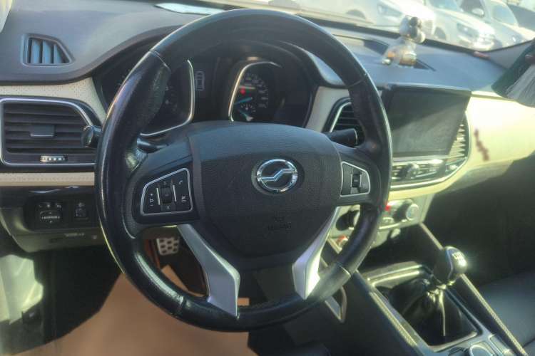 Used Zxauto Terralord 2021 2.5T Passenger Version Diesel Four-Wheel Drive Flagship Trim – Standard Dual Steering Wheel
